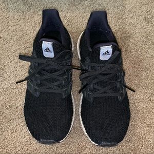 Adidas ultraboost women’s running shoes